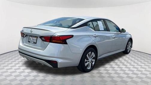2022 Nissan Altima 2.5 S