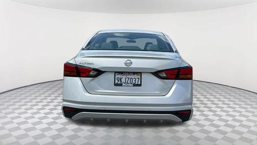 2022 Nissan Altima 2.5 S