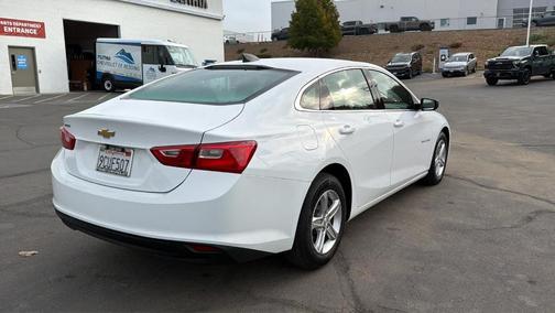 2022 Chevrolet Malibu 1LS
