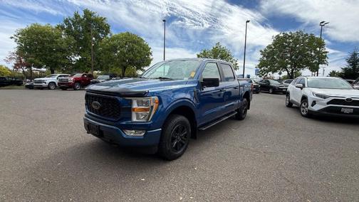 Atlas Blue Metallic 2022 Ford F-150 XL