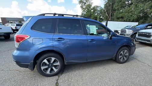 Quartz Blue Pearl 2017 Subaru Forester 2.5i Limited