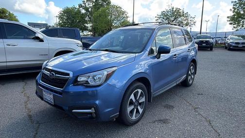 Quartz Blue Pearl 2017 Subaru Forester 2.5i Limited