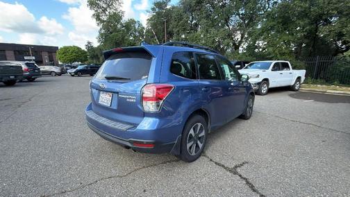Quartz Blue Pearl 2017 Subaru Forester 2.5i Limited