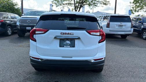 Summit White 2023 GMC Terrain AT4