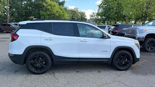 Summit White 2023 GMC Terrain AT4