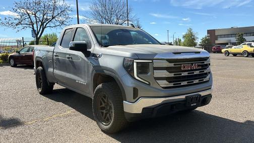2023 GMC Sierra 1500 SLE