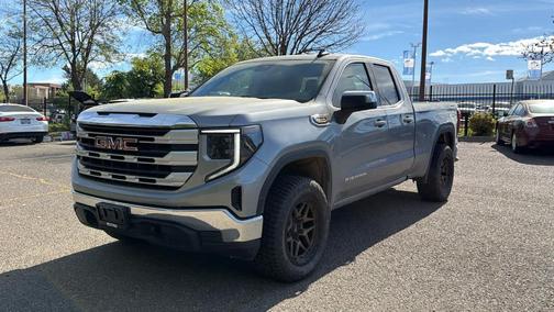 2023 GMC Sierra 1500 SLE