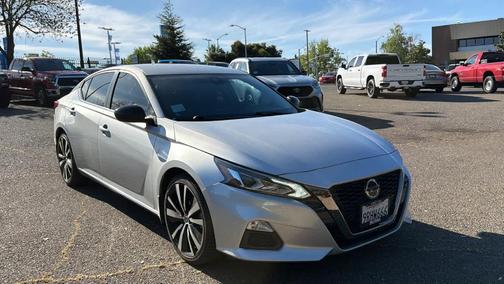 2020 Nissan Altima 2.5 SR