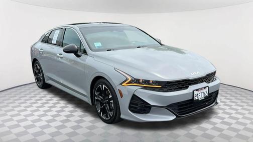 2022 Kia K5 GT-Line