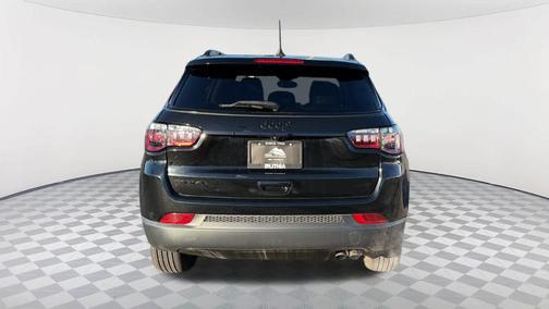 2022 Jeep Compass Altitude