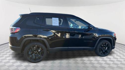 2022 Jeep Compass Altitude