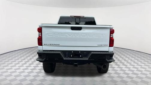 2026 Chevrolet Silverado 2500 Custom
