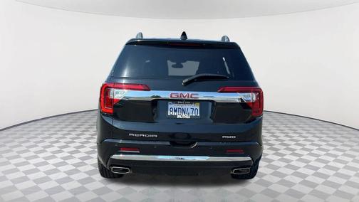 2020 GMC Acadia Denali