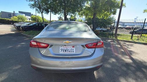 Sterling Gray Metallic 2023 Chevrolet Malibu LT