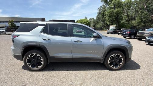 Sterling Gray Metallic 2025 Chevrolet Equinox LT