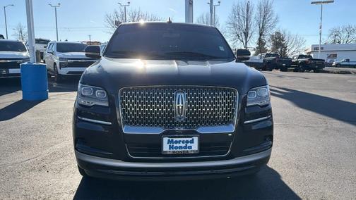2022 Lincoln Navigator L Reserve