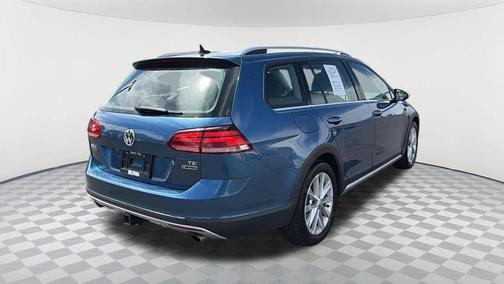 Silk Blue Metallic 2018 Volkswagen Golf Alltrack TSI SE