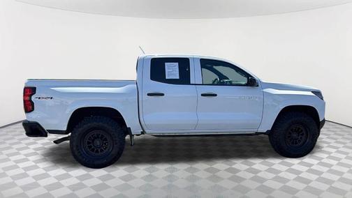 Summit White 2023 Chevrolet Colorado WT