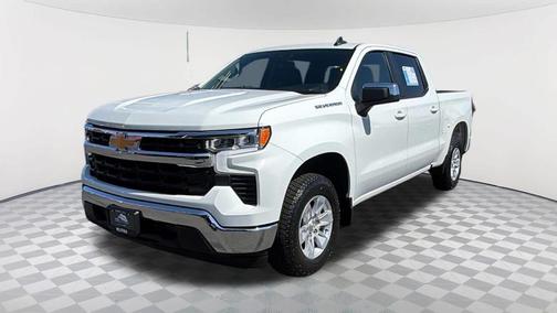 Summit White 2025 Chevrolet Silverado 1500 LT
