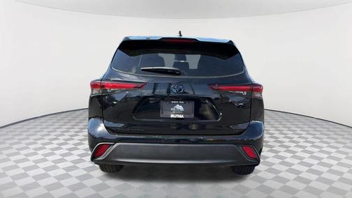 2024 Toyota Highlander Hybrid LE