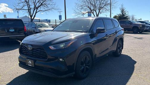 2024 Toyota Highlander Hybrid LE