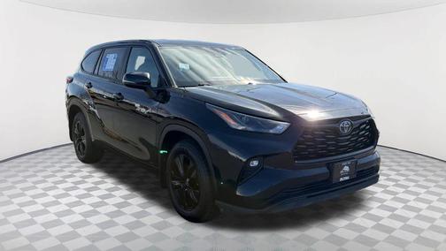 2024 Toyota Highlander Hybrid LE