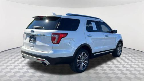 2017 Ford Explorer Platinum