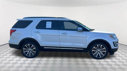 2017 Ford Explorer Platinum