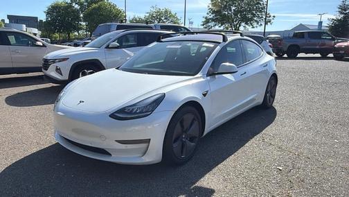 White 2019 Tesla Model 3 Long Range
