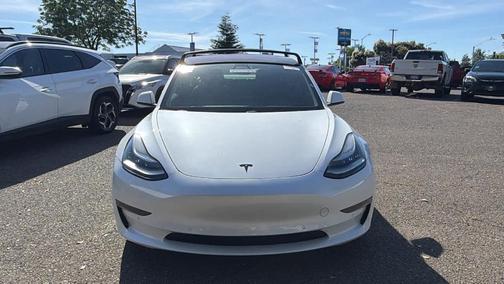 White 2019 Tesla Model 3 Long Range
