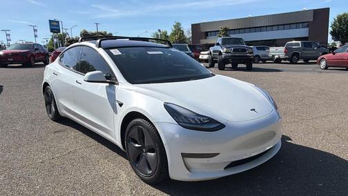 White 2019 Tesla Model 3 Long Range