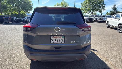 Gun Metallic 2021 Nissan Rogue SV