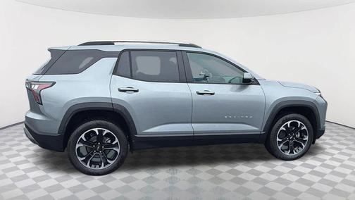 Sterling Gray Metallic 2026 Chevrolet Equinox LT