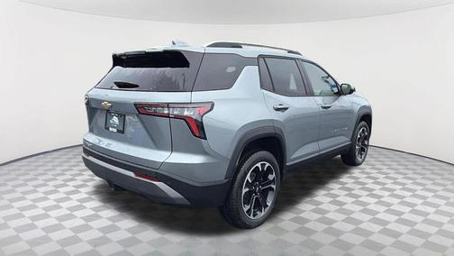 Sterling Gray Metallic 2026 Chevrolet Equinox LT