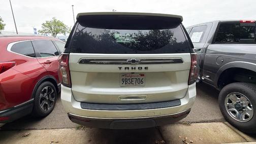 Iridescent Pearl Tricoat 2022 Chevrolet Tahoe Z71