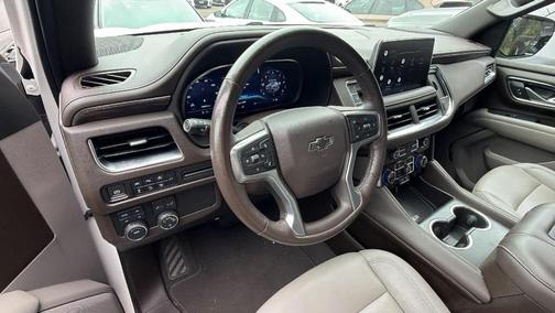 Iridescent Pearl Tricoat 2022 Chevrolet Tahoe Z71