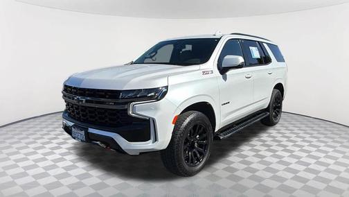 Iridescent Pearl Tricoat 2022 Chevrolet Tahoe Z71
