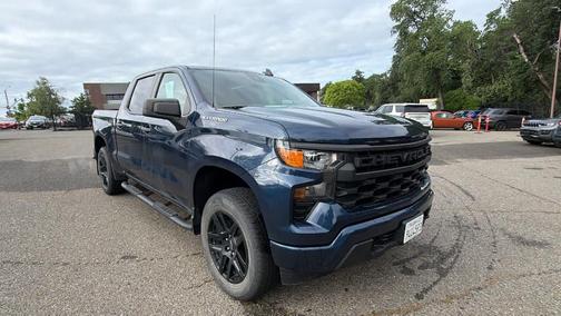 Northsky Blue Metallic 2022 Chevrolet Silverado 1500 Custom