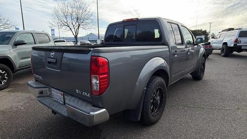 2017 Nissan Frontier SV