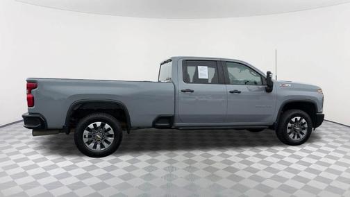2024 Chevrolet Silverado 2500 Custom