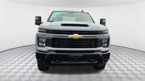 2024 Chevrolet Silverado 2500 Custom