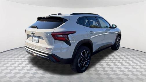 White Sand 2026 Chevrolet Trax 2RS
