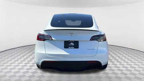 2024 Tesla Model Y Performance