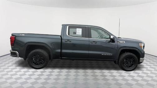 2021 GMC Sierra 1500 SLE