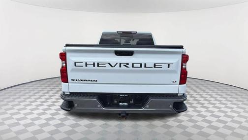 Summit White 2023 Chevrolet Silverado 1500 LT