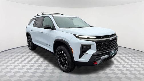 Polar White 2026 Chevrolet Traverse Z71