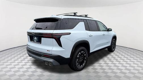 Polar White 2026 Chevrolet Traverse Z71