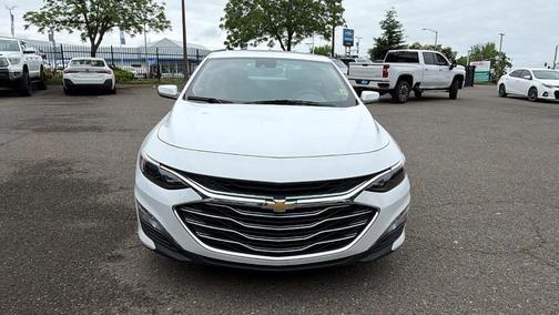 Summit White 2024 Chevrolet Malibu LT