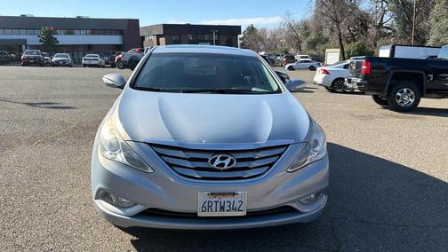 2011 Hyundai SONATA Limited 2.0T
