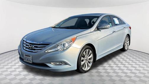 2011 Hyundai SONATA Limited 2.0T